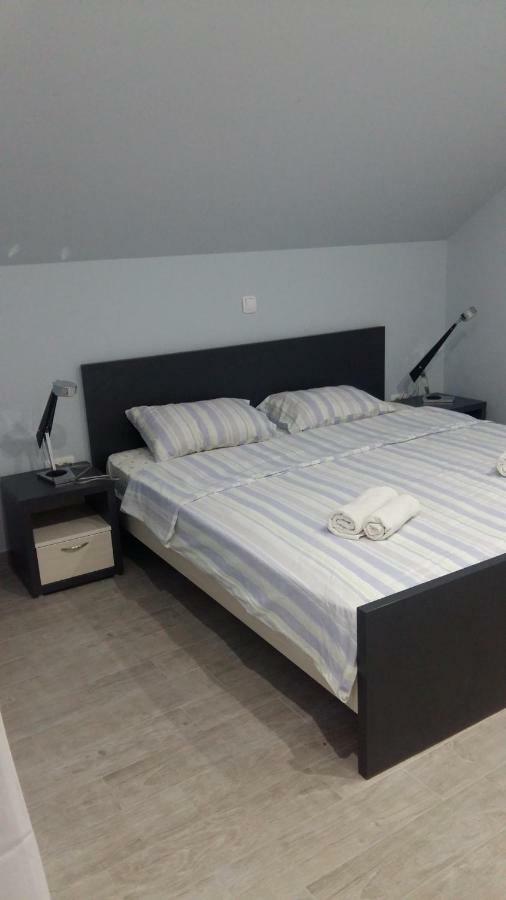 Apartments Sovran Vila Marija Prčanj Kültér fotó