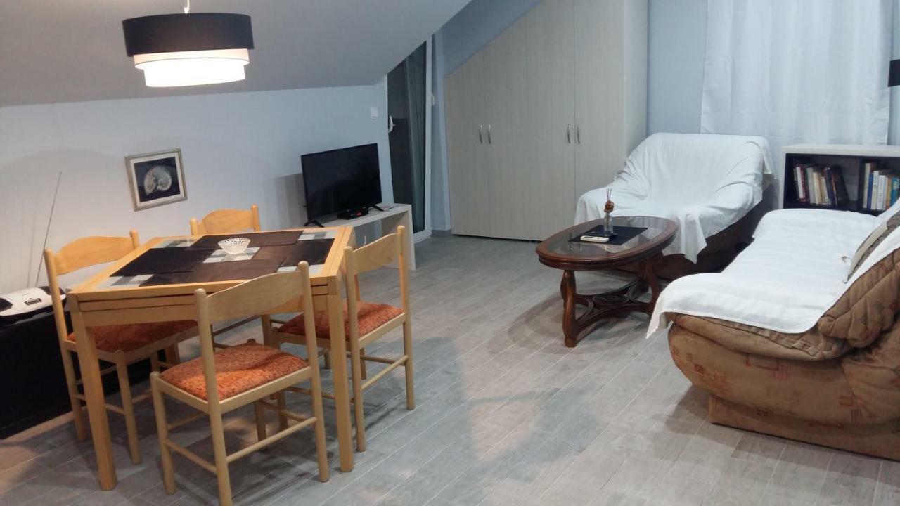 Apartments Sovran Vila Marija Prčanj Kültér fotó