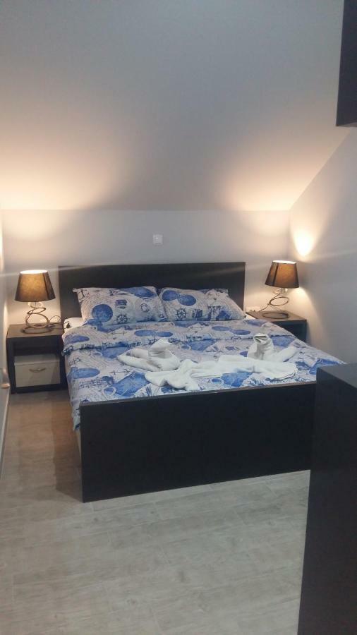 Apartments Sovran Vila Marija Prčanj Kültér fotó