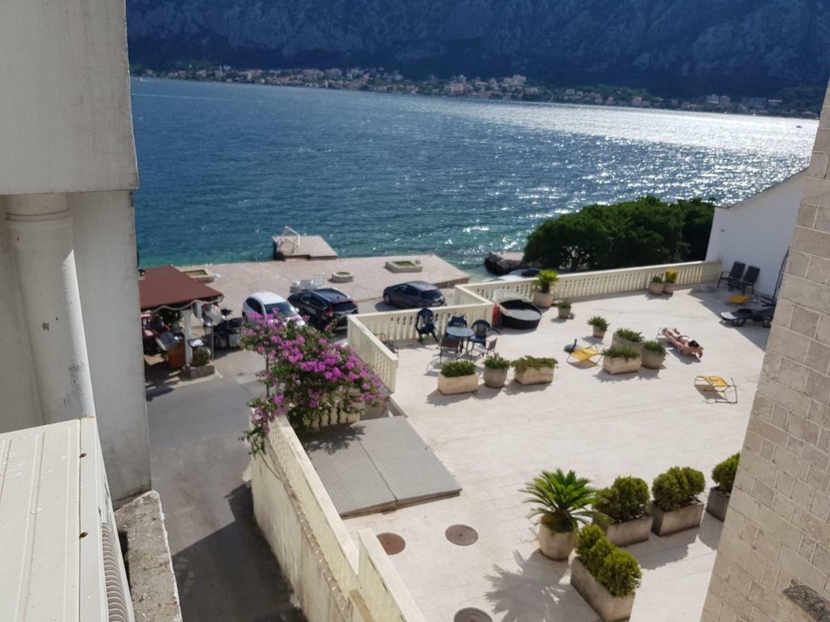 Apartments Sovran Vila Marija Prčanj Kültér fotó